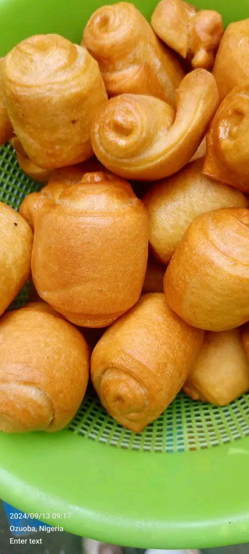 Bread bun (poki)