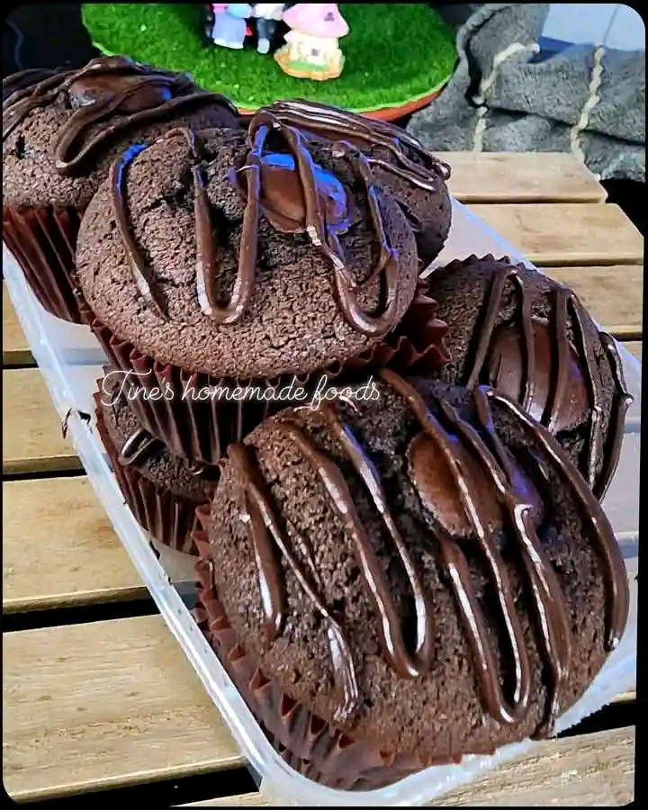 Chocolate muffin cake by 4pc