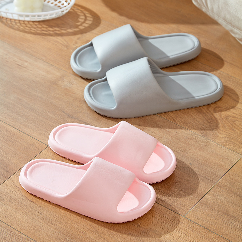 Lightweight Slippers